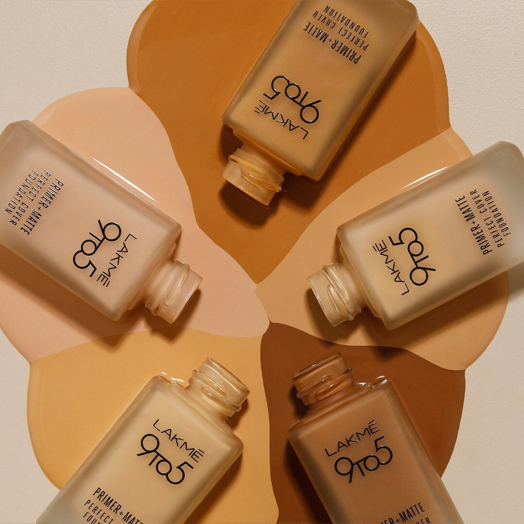 LAKMÉ 9 TO 5 PRIMER + MATTE PERFECT COVER FOUNDATION- WARM CARAMEL W320