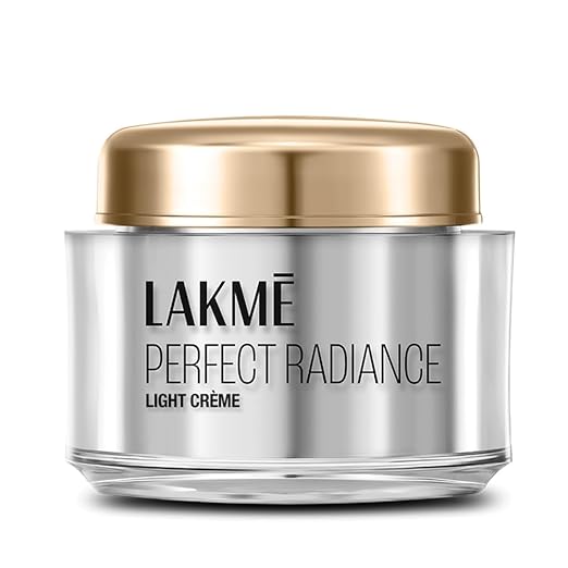 Lakme Absolute Perfect Radiance Skin Lightening Light Creme, 50g SPF 25, Daily Illuminating Face Moisturizer for Glowing Skin - With Glycerin & Niacinamide